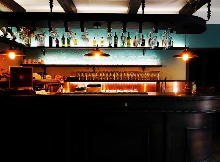 Penzion A Restauracia Hanisberg Krupina エクステリア 写真